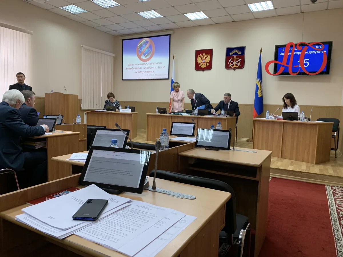 Два думских комитета рассмотрят ситуацию с увольнением директора «кировки» на совместном заседании