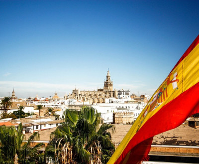 Что может скрываться за строкой «таунхаус в Испании» в декларации мурманского губернатора