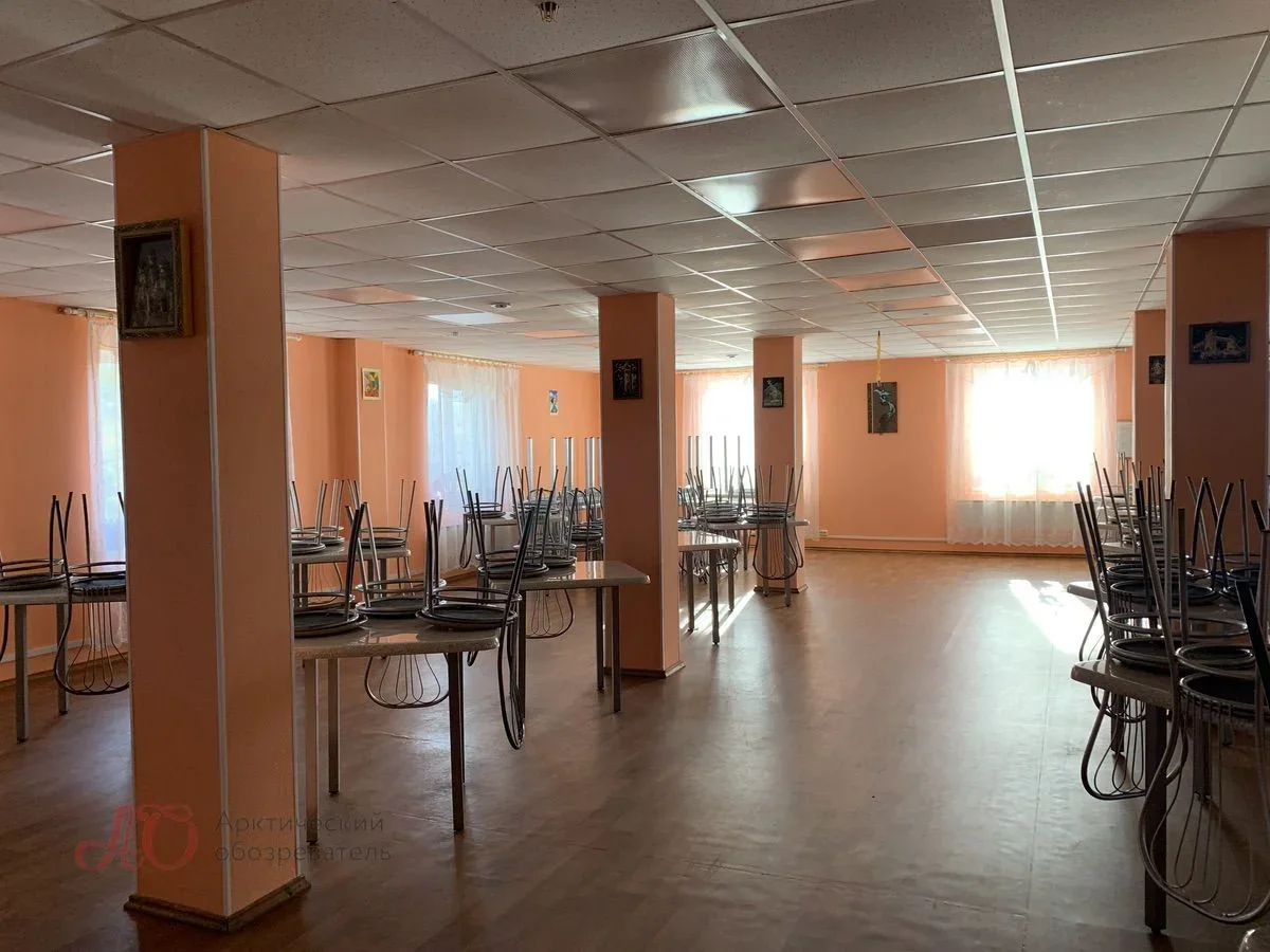 Столовая оставила приятные впечатление: стерильная чистота и отсутствие посторонних запахов