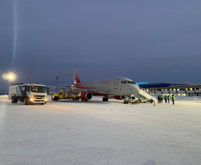 ФОТО ДНЯ: Первый зимний споттинг в аэропорту «Мурманск»