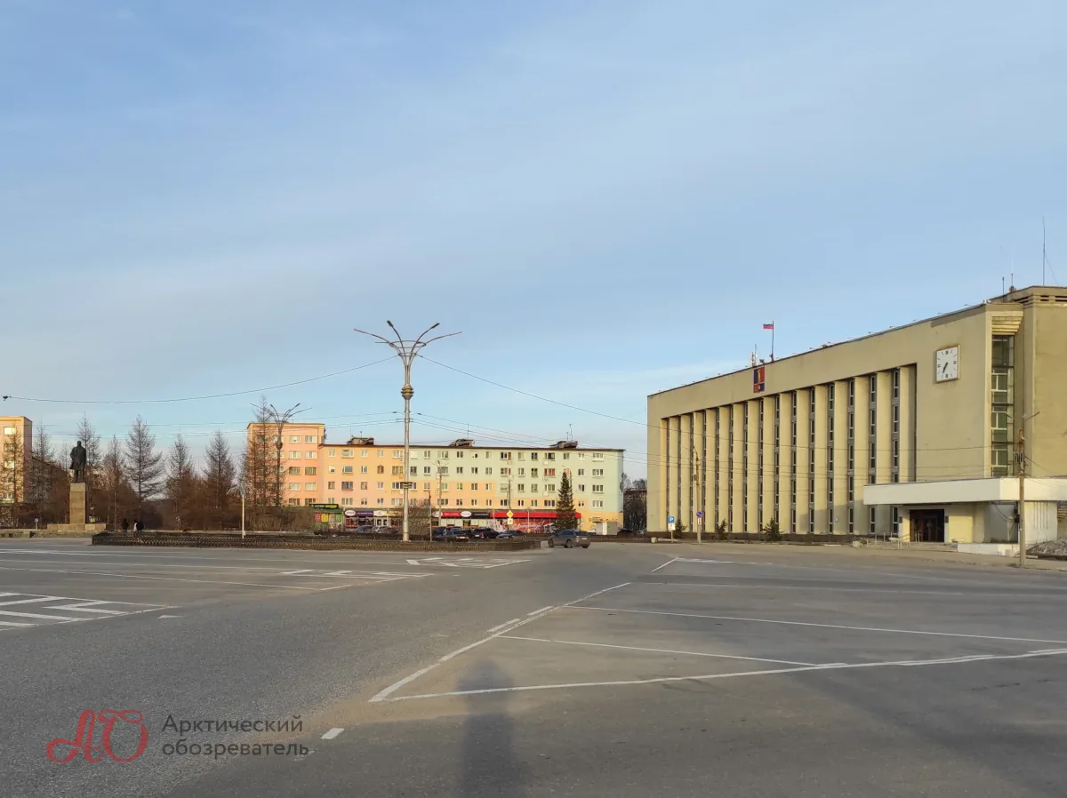 Май 2021 года. Площадь Революции