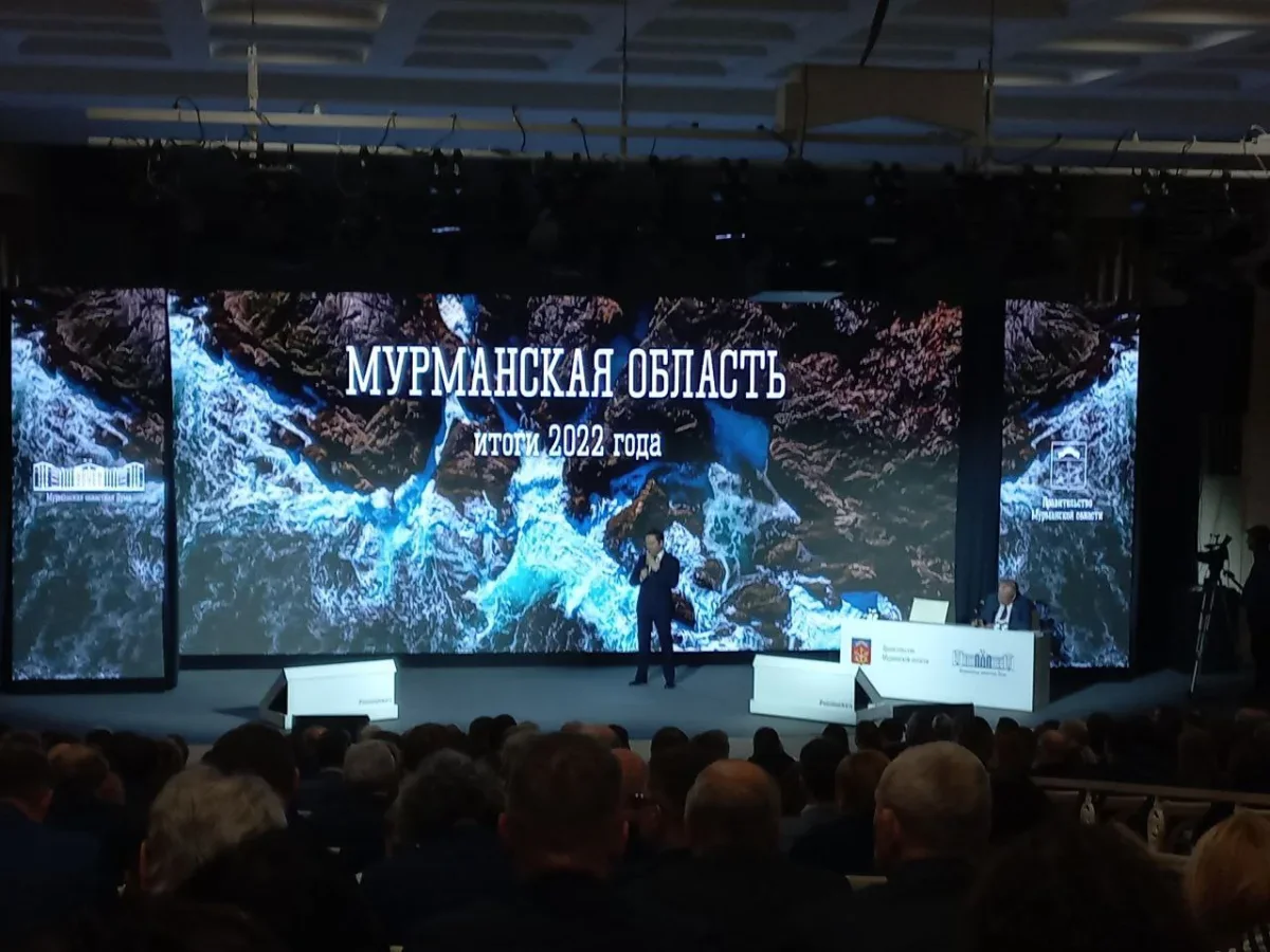 16:23 Депутат Роман Пономарев из ЕР.
