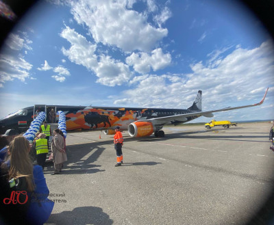 Минск - Мурманск: первый регулярный рейс за 30 лет прибыл в заполярную столицу