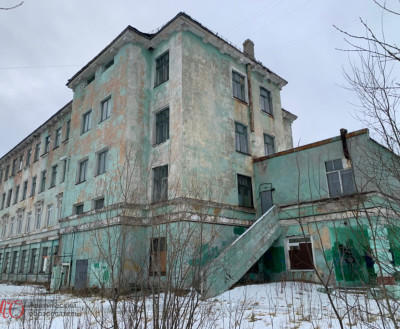 Мурманский УКС требует 100 миллионов рублей с экс-подрядчика реконструкции здания бывшей школы №12