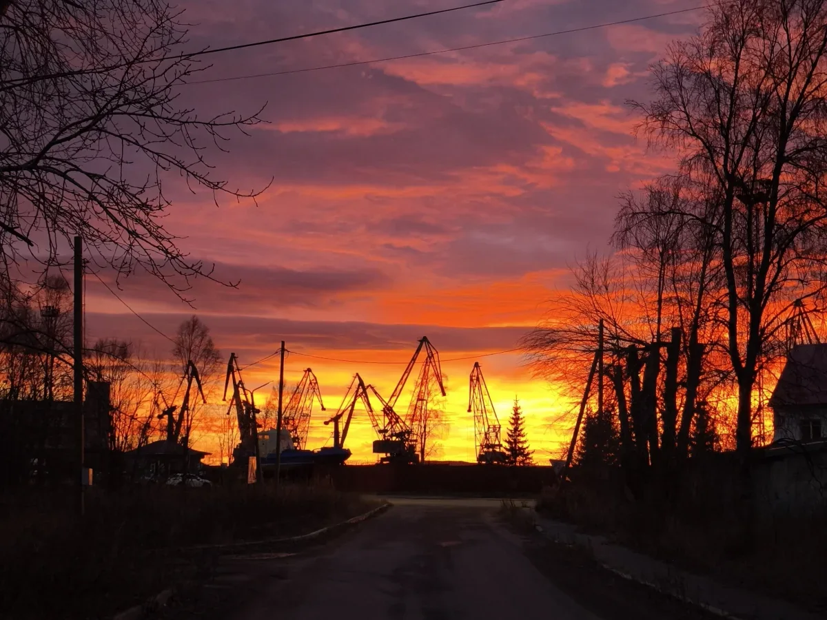 ФОТО ДНЯ: Закат над Кандалакшей